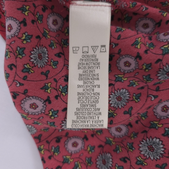 Max Studio Printed smocked waist, tie waist ruffle sleeve blouse - Picture 10 of 10